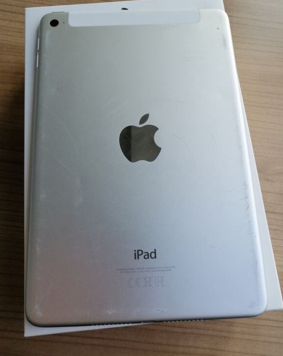 Apple iPad Mini 4 128 GB 3G